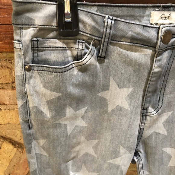 Easel LA — gray wash star jeans - Picture 3 of 9